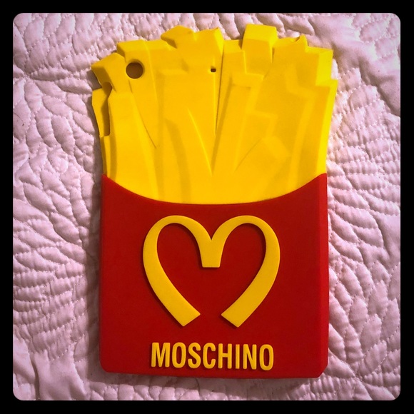 moschino accessories jeremy scott